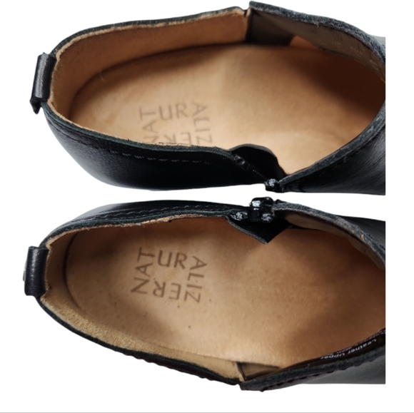 Naturalizer Zarie Leather Bootie Size 7.5 - Picture 5 of 7